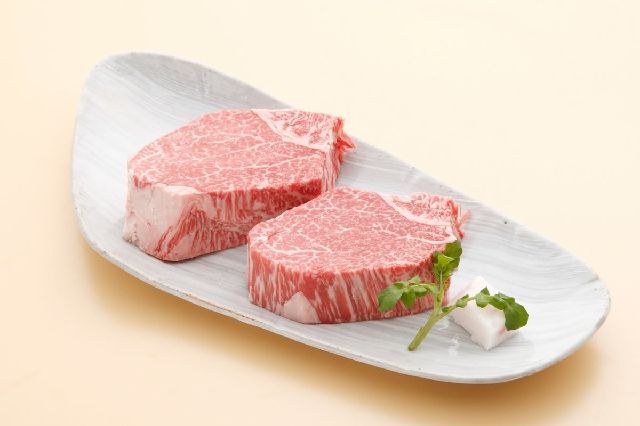 Halal Beef. Квисти мини халал говядина. Вагю Япония вид сверху в PNG. Вагю на тарелке Япония вид сверху в PNG.