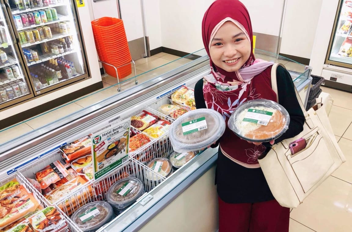 SevenEleven's Halal Bento Review Food Diversity.today