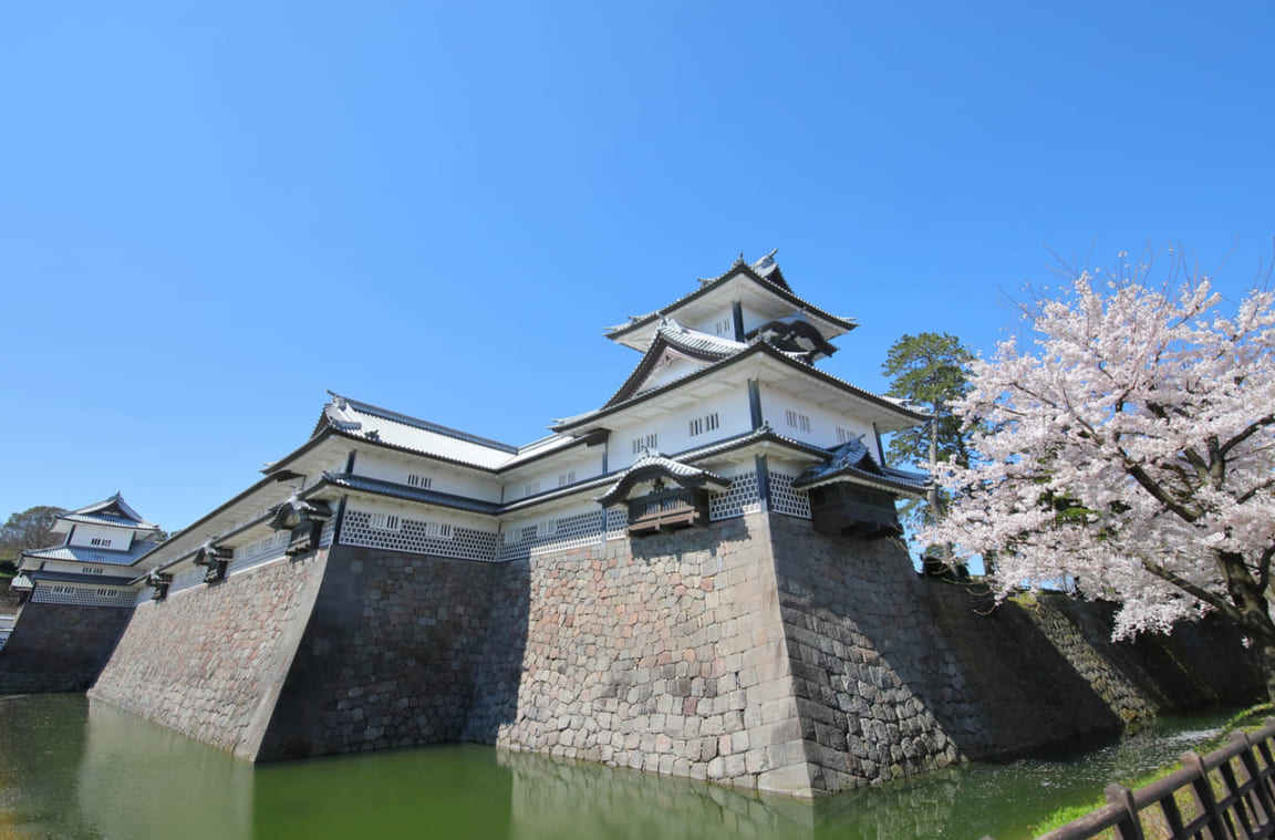 石川県が誇る城下町のシンボル 金沢城公園 Food Diversity Today