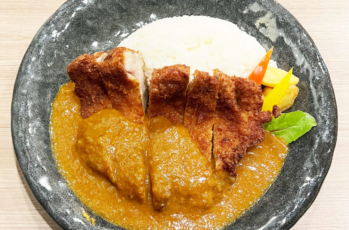 Narita Airport’s Halal Restaurant “La Toque” Reopens to Serve Halal